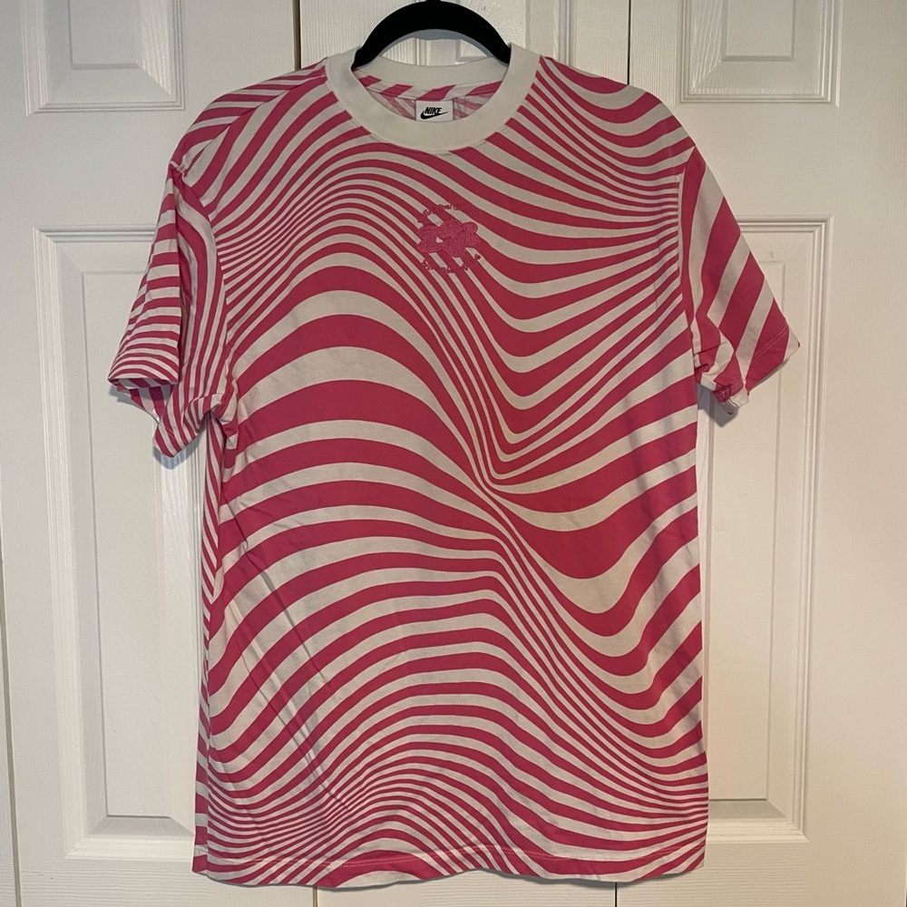 Nike Pink and White Short Sleeve Tee